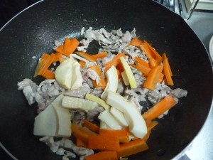 豚肉とたけのこのしそ炒め9