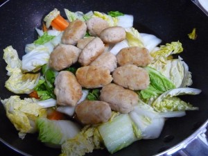 鶏つくねと白菜の煮物10