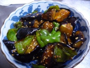 なすとぴーまんのゴマ炒め完成品