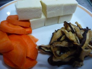 高野豆腐とひじきの煮もの3