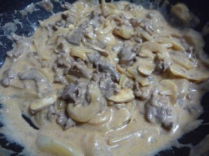 ビーフストロガノフ8