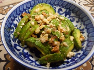 アボカドの味噌レモン和え完成品