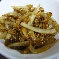ごぼうのごま醤油炒め